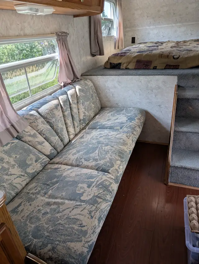 23 ft camper