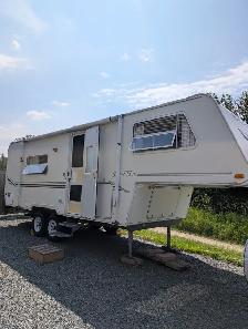 23 ft camper - Photo 2