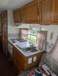 23 ft camper - Photo 4