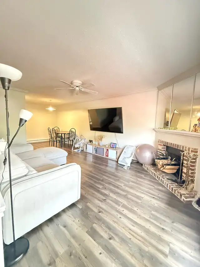 2 beds 1 bath condo to rent