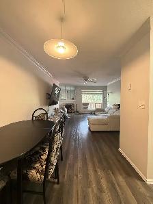 2 beds 1 bath condo to rent - Photo 2