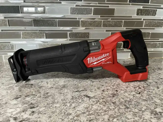 New M18 FUEL Milwaukee Sawzall