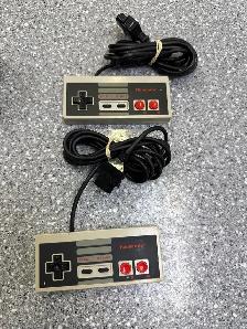 NES System Two Controllers - Photo 5