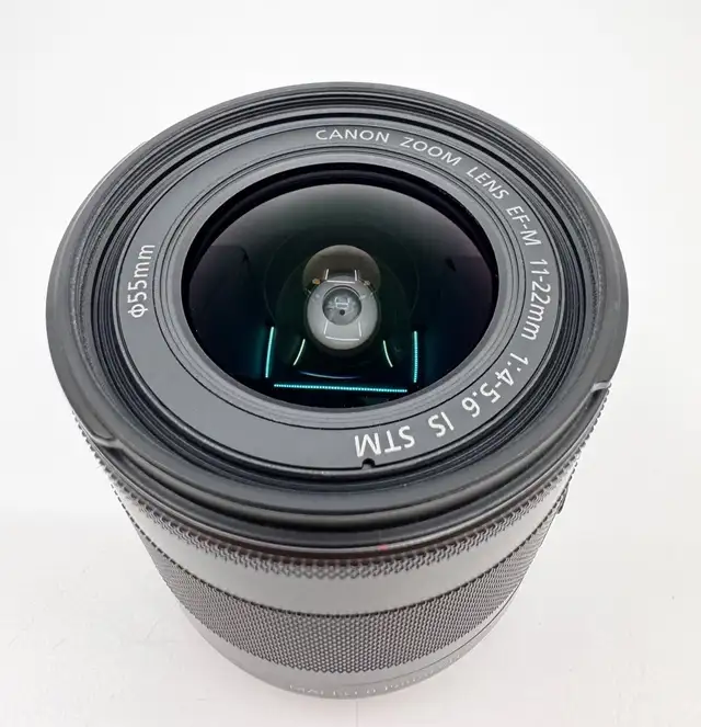 Canon EF-M 11-22mm f/4-5.6 IS STM Ultra-Wide-Angle Zoom Lens