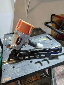 Paslode Pneumatic nailer