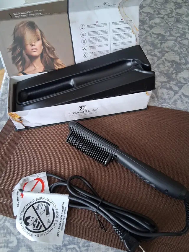 Brosse à cheveux polyvalente en céramique