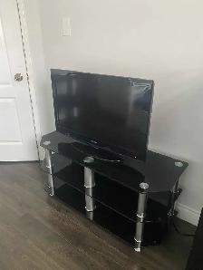 One Furnished Private Room to Rent in Brampton - Photo 6