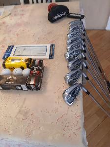 Bâtons de Golf Droitier Taylor Made fers PSi
