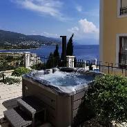 STARGATE HOT TUB FOR SALE