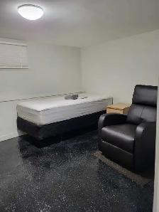 CHAMBRE POUR TRAVAILLEUR DE LA CONSTRUCTION