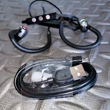 Avantree Dual Driver Bluetooth Earbuds - Photo 3