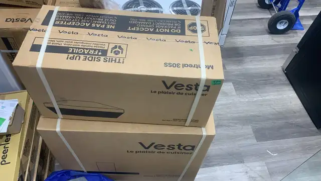 Vesta Montreal 30' Range Hood