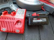 Milwaukee M18 Fuel 12' Mitre Saw - Photo 4