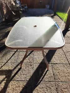 Outdoor Deck / Patio Dining Table For Sale - Photo 4