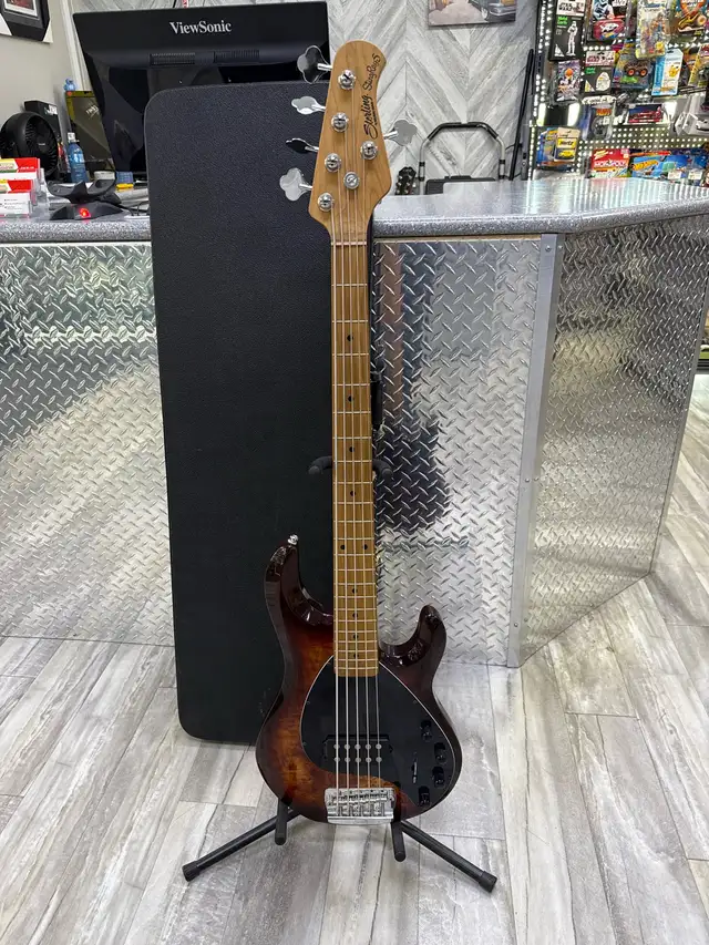 Sterling Music Man Sting Ray35 5 String Vintage SunBurst