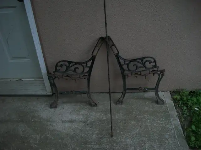 cast iron bench parts