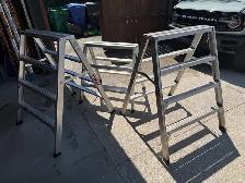 Sturdy sawhorse ladders - Photo 3