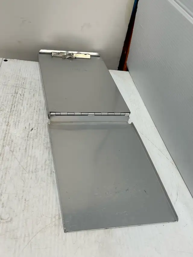Saunders Aluminum Clipboard