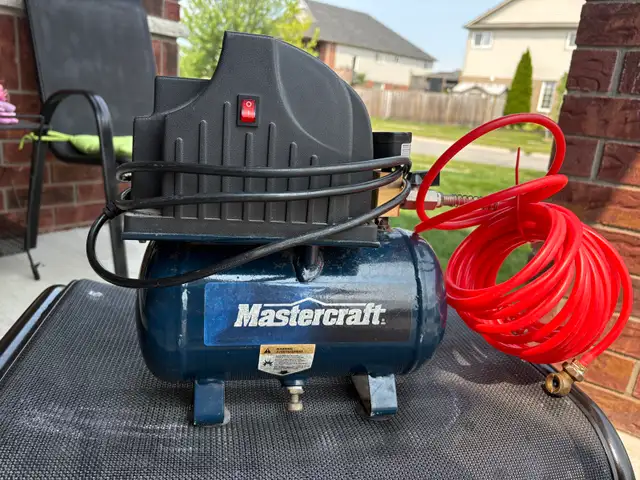 1 Gallon Mastercraft Air Compressor