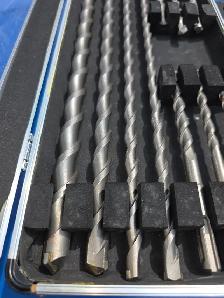 11 Pc. New SDS Drill Kit In A Plastic Case With Handle - Photo 7