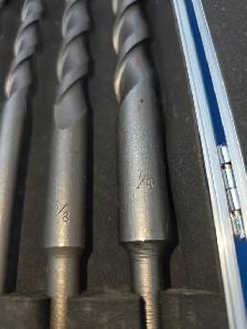 11 Pc. New SDS Drill Kit In A Plastic Case With Handle - Photo 10