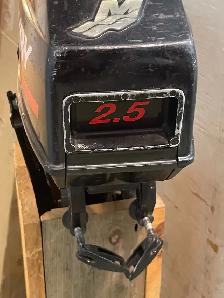 Mercury 2.5 HP Outboard Motor - Photo 3