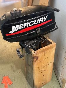 Mercury 2.5 HP Outboard Motor - Photo 10