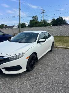 Honda Civic 2017—233,000 kilometers - Photo 3