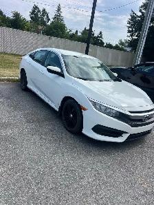 Honda Civic 2017—233,000 kilometers - Photo 4
