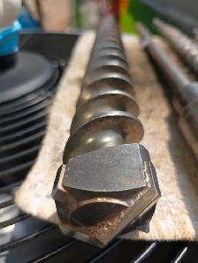 Bosch SDS Max 5 Concrete/Masonry Drills & 1 Demolition Bit Set - Photo 7