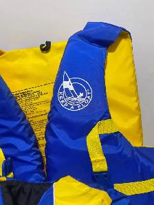 Adult & child life Jackets and U.S. Divers Snorkel Set - Photo 9