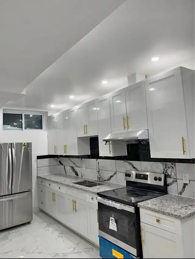 1 Private Bedroom, 1 Kitchen, 1 Washroom Basement for Rent