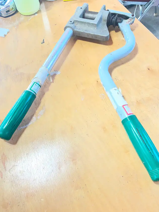 Steel Stud punch
