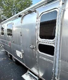 1973 Airstream Trailer - Photo 3