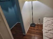 room for rent for  in Ne - Photo 2