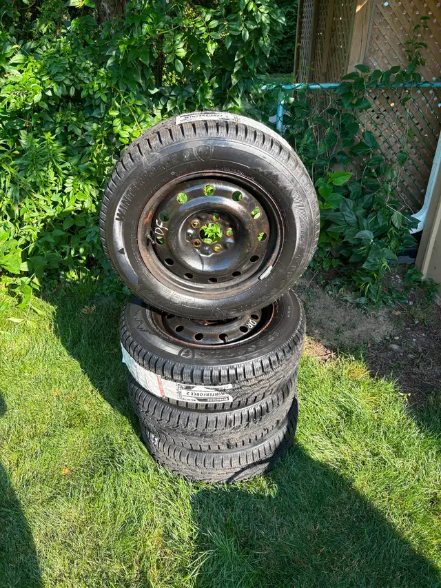 215/60/R16 Firestone Winterforce 2 - Set of 4 on Steel Rims