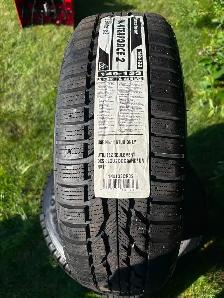 215/60/R16 Firestone Winterforce 2 - Set of 4 on Steel Rims - Photo 2