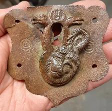 Military Chest Lock Escutcheon Plate c1860 – 70. - Photo 2