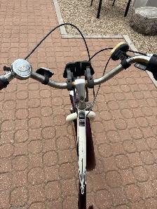 Ladies Schwinn Bicycle - Photo 4