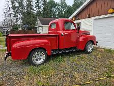 Ford F47 1949 - Photo 2