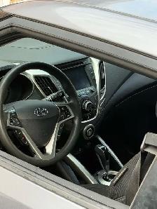 Hyundai Veloster - Photo 4