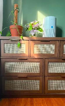 Beautiful Dresser and side tables for sale, like new. - Photo 2