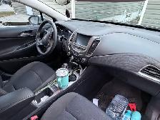 Chevy Cruze - Photo 3