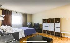 Room for Rent High Rise Condo Downtown Central Edmonton - Photo 4