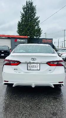 2022 Toyota Camry SE | 95,000 KM | No Accidents | Finance Availa - Photo 2