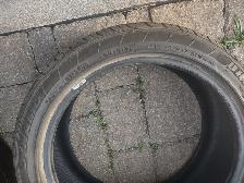 215-45R17x2 pneus été Dynamo. Tres bon état - Photo 3