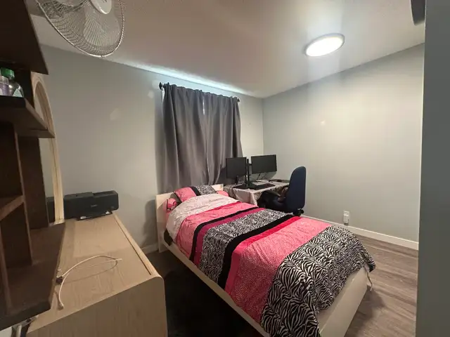 ABBEYDALE Room For Rent