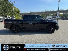 2023 Ram 1500 Classic SLT / Crew Cab / 5'7' Box / 4x4 / HEMI - Photo 5
