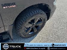 2023 Ram 1500 Classic SLT / Crew Cab / 5'7' Box / 4x4 / HEMI - Photo 9