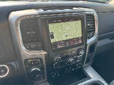 2023 Ram 1500 Classic SLT / Crew Cab / 5'7' Box / 4x4 / HEMI - Photo 16